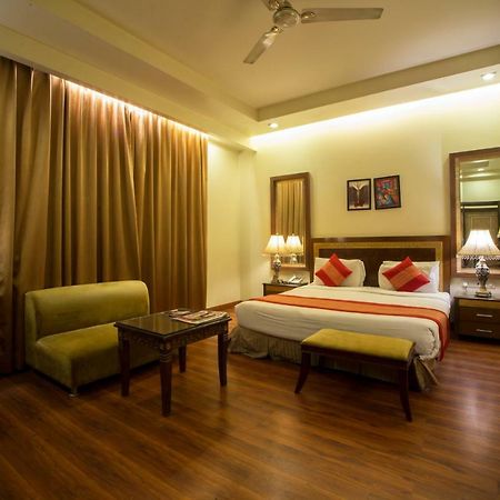 Hotel Picasso Paschim Vihar Delhi - Couple Friendly Local Ids Accepted Εξωτερικό φωτογραφία