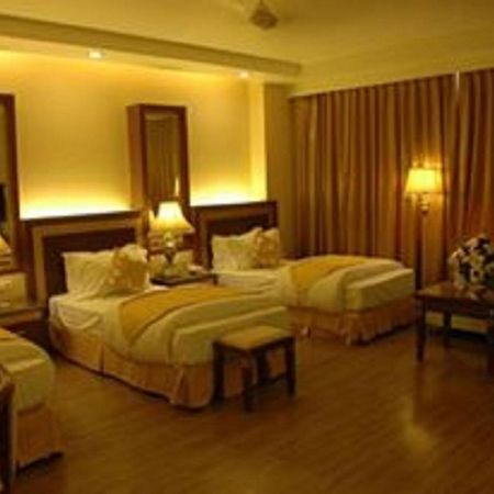 Hotel Picasso Paschim Vihar Delhi - Couple Friendly Local Ids Accepted Εξωτερικό φωτογραφία