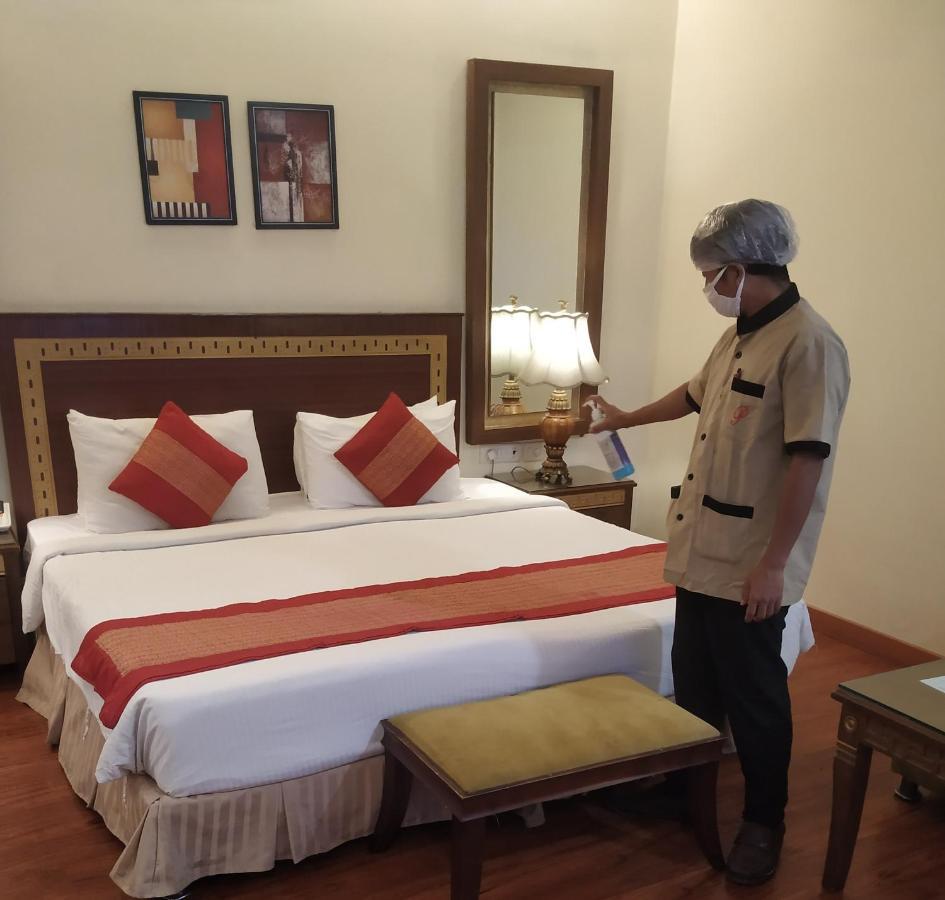 Hotel Picasso Paschim Vihar Delhi - Couple Friendly Local Ids Accepted Εξωτερικό φωτογραφία