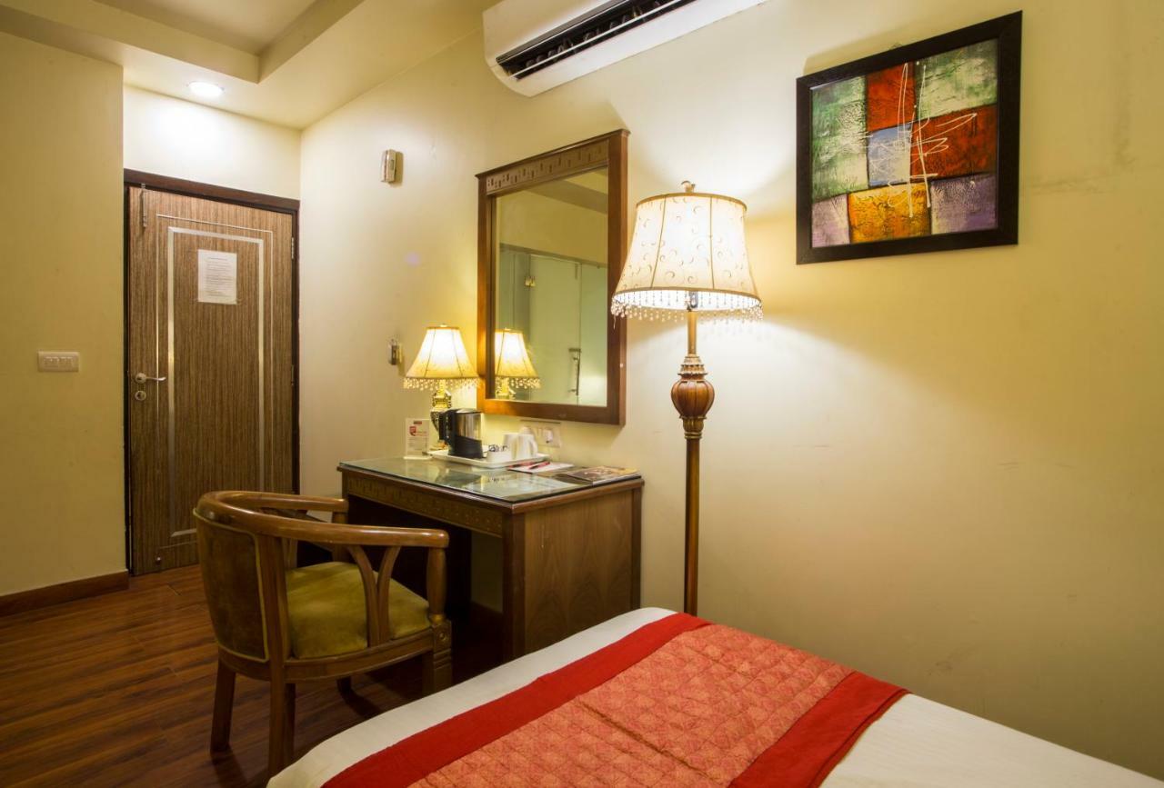 Hotel Picasso Paschim Vihar Delhi - Couple Friendly Local Ids Accepted Εξωτερικό φωτογραφία